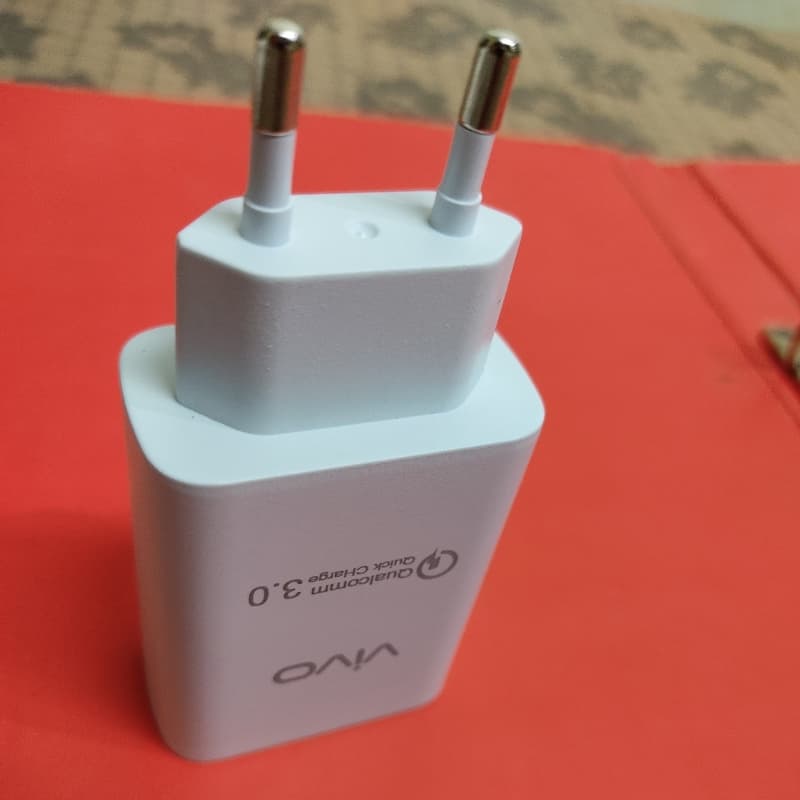 Vivo Orange Port 25w Fast Charging Adapter